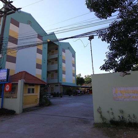 Lamphun Place Hotel Luaran gambar